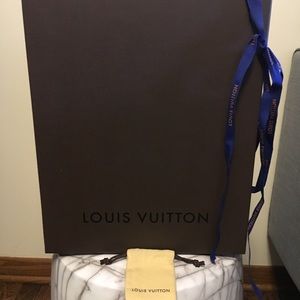 Authentic Louis Vuitton purse box